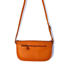 Carica l'immagine nel visualizzatore di Gallery, Borsa Loto pesca