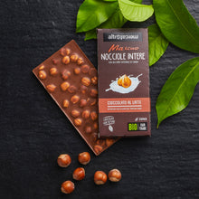 Carica l'immagine nel visualizzatore di Gallery, CIOCCOLATO MASCAO AL LATTE CON NOCCIOLE INTERE - BIO | COD. 00000453 | 100 g